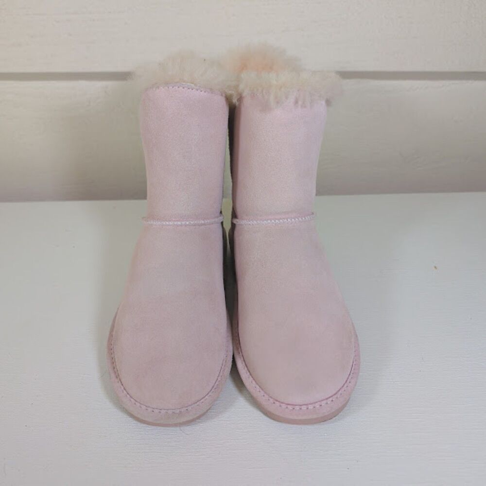 Bearpaw suede boots light pink  Women's 9